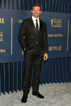 Téléchargez les photos : LOS ANGELES - 25 février : Bradley Cooper au 30e Screen Actors Guild Awards à l'Auditorium du Sanctuaire le 25 février 2024 à Los Angeles, C - en image libre de droit