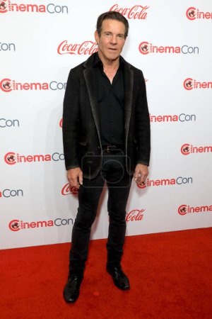 Téléchargez les photos : L'acteur Dennis Quaid aux CinemaCon Awards 2024 au Caesar's Palace le 11 avril 2024 à Las Vegas - en image libre de droit