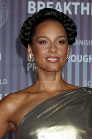 Photo for LOS ANGELES, USA - APRIL 13:  Alicia Keys at the 10th Annual Breakthrough Prize Ceremony at the Academy Museum of Motion Pictures on April 13, 2024 in Los Angeles, CA - Royalty Free Image