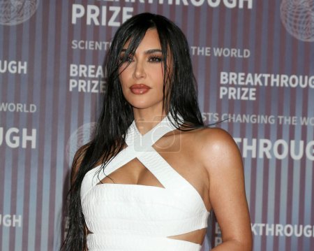 Photo for LOS ANGELES, USA - APRIL 13:  Kim Kardashian at the 10th Annual Breakthrough Prize Ceremony at the Academy Museum of Motion Pictures on April 13, 2024 in Los Angeles, CA - Royalty Free Image
