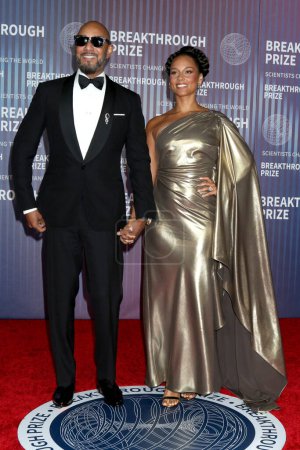 Photo for LOS ANGELES, USA - APRIL 13:  Swizz Beatz, Alicia Keys at the 10th Annual Breakthrough Prize Ceremony at the Academy Museum of Motion Pictures on April 13, 2024 in Los Angeles, CA - Royalty Free Image