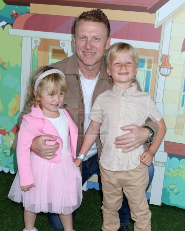 Photo for LOS ANGELES, USA - APRIL 13:  Nava McKidd, Kevin McKidd, Aiden McKidd at the Bluey "The Sign" Movie Premiere at the Disney Studios on April 13, 2024 in Burbank, CA - Royalty Free Image