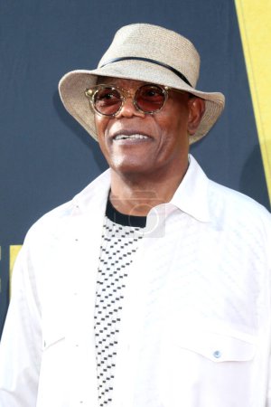 Photo for LOS ANGELES, USA - APRIL 18:  Samuel L Jackson at the 2024 TCM Classic Film Festival Opening Night - 30th Anniversary Presentation Of "Pulp Fiction" at the TCL Chinese Theater IMAX on April 18, 2024 in Los Angeles, CA - Royalty Free Image