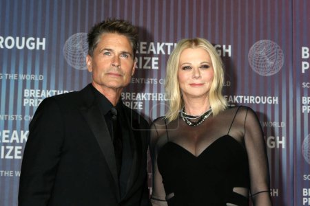 Photo for LOS ANGELES, USA - APRIL 13:  Rob Lowe, Cheryl Lowe at the 10th Annual Breakthrough Prize Ceremony at the Academy Museum of Motion Pictures on April 13, 2024 in Los Angeles, CA - Royalty Free Image