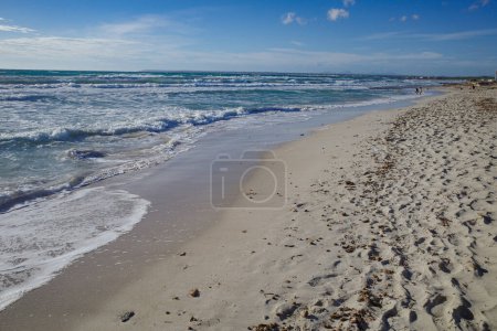Foto de Mallorca, España - 1-nov-2023: Playa de Es Trenc - Imagen libre de derechos