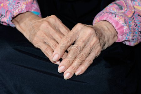Foto de El trabajo como bienestar: el poder curativo del empleo para las personas mayores - Imagen libre de derechos