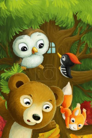Téléchargez les photos : Scène de dessin animé avec des animaux vivant sur un arbre avec hibou pics ours et écureuils illustration pour les enfants - en image libre de droit
