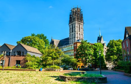 Téléchargez les photos : Église Notre Sauveur à Duisburg - Rhénanie-du-Nord-Westphalie, Allemagne - en image libre de droit