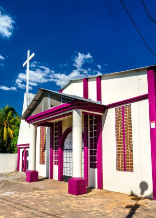 Téléchargez les photos : Église San Luis Rey de Francia à San Luis Talpa, El Salvador - en image libre de droit