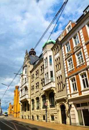 Téléchargez les photos : Architecture de la vieille ville Schwerin dans le Mecklembourg-Poméranie-Occidentale, Allemagne du Nord - en image libre de droit