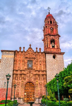 Foto de Iglesia de San Francisco en estilo barroco español churrigueresco en San Miguel de Allende, México - Imagen libre de derechos