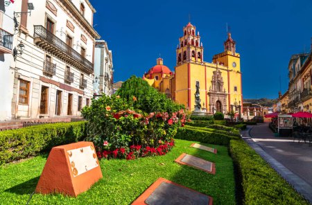 Téléchargez les photos : Basilique collégiale Notre-Dame de Guanajuato, patrimoine mondial de l'UNESCO au Mexique - en image libre de droit