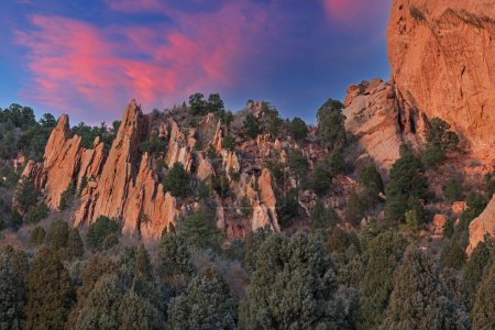 Téléchargez les photos : Paysage au coucher du soleil du Jardin des Dieux, Montagnes Rocheuses, Colorado, USA - en image libre de droit