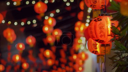 Las linternas rojas decoradas en el festival de año nuevo chino en la zona de Chinatown.