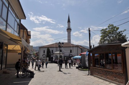 Foto de Antiguo Bazar en Skopje, bazar turco. Siendo uno de los mercados más antiguos de los Balcanes, ha sido centro de comercio y comercio desde al menos el siglo XII.. - Imagen libre de derechos
