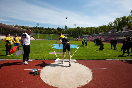 Foto de Lviv, Ucrania - 29 de mayo de 2023: Invictus Games Ukraine 2023 in Lviv. Atletismo. Disparo puesto - Imagen libre de derechos