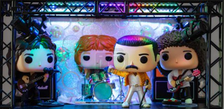 Téléchargez les photos : Washington, États-Unis - 27 décembre 2022 : Funko POP vinyl figures of Queen band - en image libre de droit