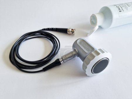 Photo for Ultrasonic transducer for acoustic testing and analysis used in non-destructive measurements - Royalty Free Image