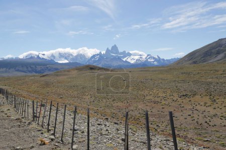 Téléchargez les photos : In the land of patagonia the nature and the wild - en image libre de droit