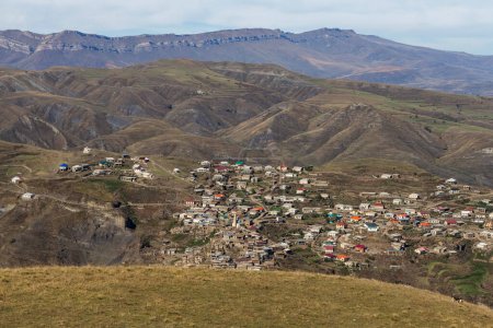 Téléchargez les photos : Vue d'un village de montagne du Daghestan, Russie, automne - en image libre de droit