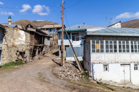 Téléchargez les photos : Village de Khuduts dans les montagnes du Daghestan, Russie - en image libre de droit