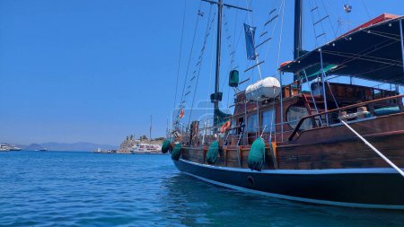 Téléchargez les photos : Vue sur la mer depuis l'île de KOS - en image libre de droit