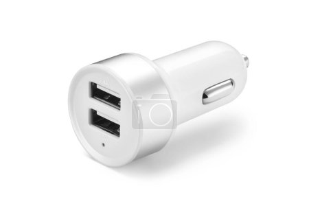 Foto de Cargador de coche USB dual simple blanco, aislado sobre fondo blanco - Imagen libre de derechos