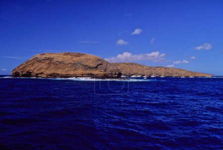 Las Piscinas de Ohe 'o, también conocidas como las Siete Piscinas Sagradas, son un grupo de piscinas estratificadas en Ohe' o Gulch en el Parque Nacional Haleakal en Maui, Hawai..