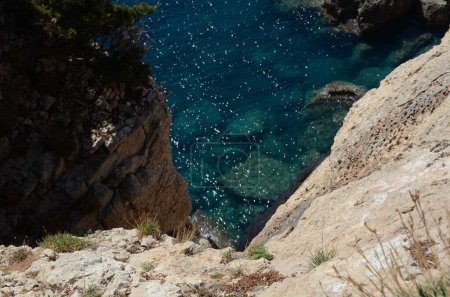 Téléchargez les photos : Rochers et la mer en sardinia, Italie - en image libre de droit