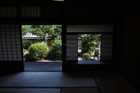 Téléchargez les photos : Informations touristiques japonaises. La résidence de foemer du principal serviteur du "clan Yagyu", connu pour son sabre pendant la période Edo. Yagyu-machi, ville de Nara, - en image libre de droit