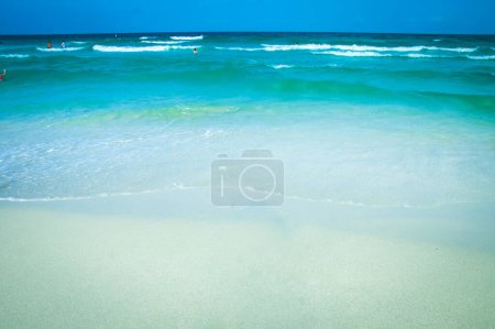 ¡Descubre las exquisitas escapadas costeras! Navegar Alquiler de vacaciones - Precios actualizados. Impresionantes condominios y casas de playa. Guías de viaje expertos para Dubai y Florida. Coastal Living Blog Insights. Playa Bandera Roja