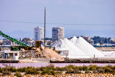 Photo Picture of Salt Flat Production Field