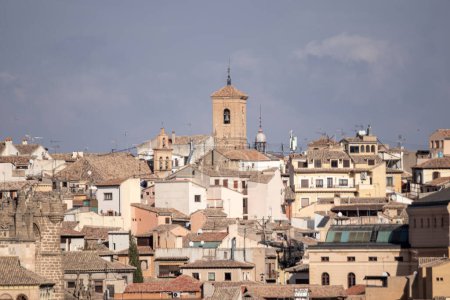 Foto de Fascinante exploración de la rica cultura y tradiciones de Toledo, España, incluyendo sus sinagogas y el Museo El Greco - Imagen libre de derechos
