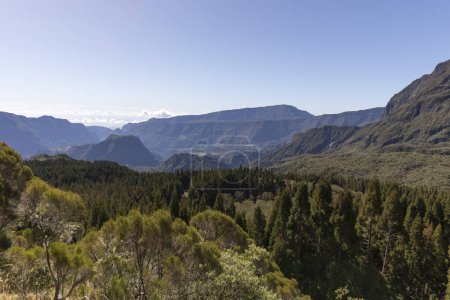 paysage le long de trekking cirque à La Réunion
