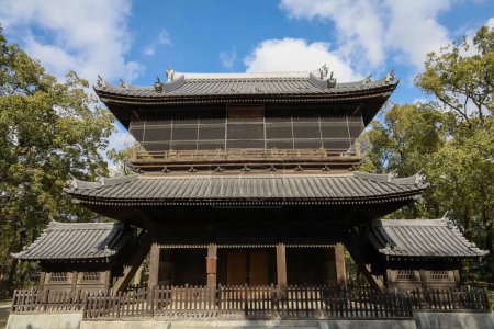 Téléchargez les photos : Le Temple Zen Shofukuji est vieux et célèbre dans la région, Fukuoka, Japon - en image libre de droit