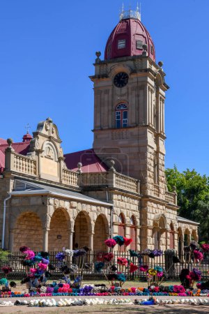 Téléchargez les photos : Oudtshoorn, Afrique du Sud - 27 janvier 2023 : Maison coloniale à Oudtshoorn en Afrique du Sud - en image libre de droit