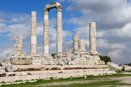 Téléchargez les photos : Vue à la citadelle romaine d'Amman sur la Jordanie - en image libre de droit