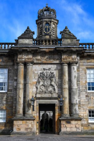 Vue au palais de Holyroodhouse à Édimbourg sur l'Écosse