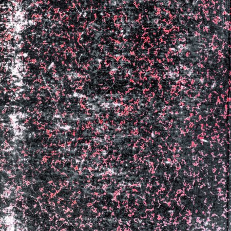 Foto de Textura que muestra una mezcla de negro y rojo rosado, que recuerda a una superficie de papel erosionada y erosionada. Papel de mármol vintage. El patrón abstracto emana un encanto artístico, rústico, ideal para fondos o expresiones artísticas. - Imagen libre de derechos
