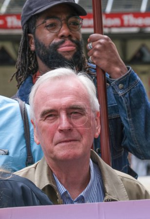 Photo for London, UK. 21st July 2023. Labour MP John McDonnell at he Equity Union rally, London, standing in solidarity with SAG-AFTRA actors strike in USA, for fair pay, residual payments and issues on A.I. - Royalty Free Image
