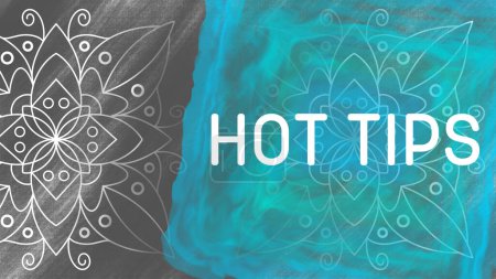 Hot Tips Text geschrieben über türkisgrauem Hintergrund mit Doodle-Element.