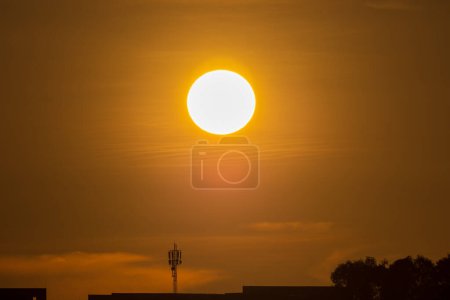 Foto de Horizonte ángulo de visión de puesta de sol del sol - Imagen libre de derechos