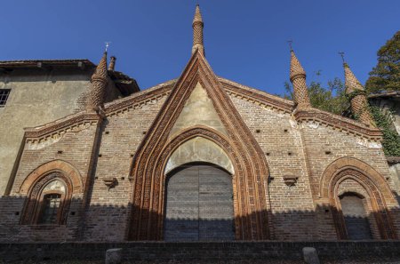 Téléchargez les photos : Vue de Sant'Antonio de l'abbaye de Ranverso à Buttigliera Alta, province de Turin, Piémont, Italie - en image libre de droit