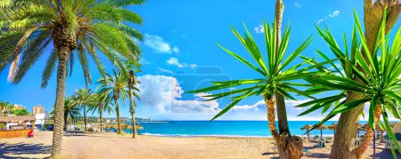 Foto de Vista panorámica de la famosa playa de Malagueta en Málaga. Costa del Sol, Andalucía, España - Imagen libre de derechos