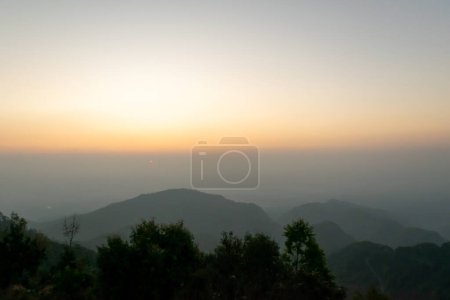 Téléchargez les photos : Vue du matin sur la montagne, la nature, Doi Ang Khang, Thaïlande - en image libre de droit