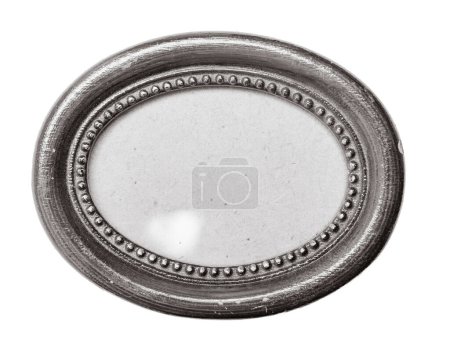 Foto de Marco de plata oval vintage aislado sobre fondo blanco - Imagen libre de derechos