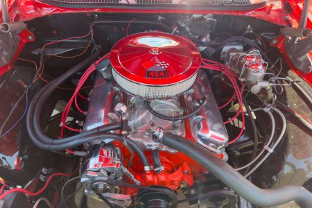 Téléchargez les photos : Little Elm, Texas - 11 juin 2023 : Le moteur Chevrolet Corvette au salon de l'auto. - en image libre de droit