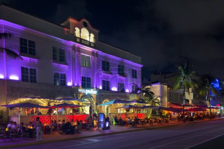 Foto de Miami, Florida - 25 de agosto de 2023: Marriott Vacation Club Pulse, on Ocean Drive, South Beach. - Imagen libre de derechos