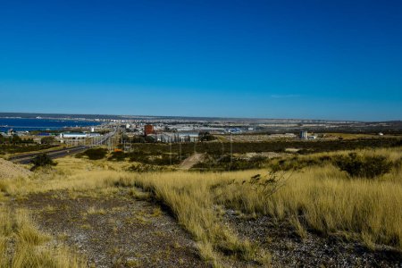 Foto de Ciudad de Puerto Madryn, portal de entrada a la Reserva Natural de Valdés, Patrimonio de la Humanidad, Patagonia, Argentina. - Imagen libre de derechos