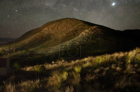 Téléchargez les photos : Parc national de Lihue Calel, Paysage nocturne, La Pampa, Argentine - en image libre de droit